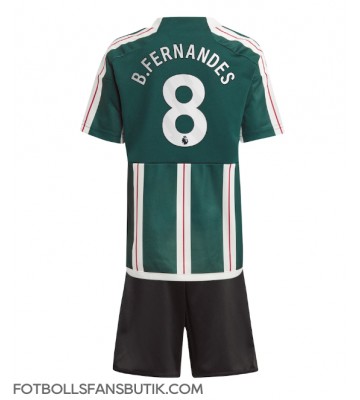 Manchester United Bruno Fernandes #8 Replika Bortatröja Barn 2023-24 Kortärmad (+ Korta byxor)